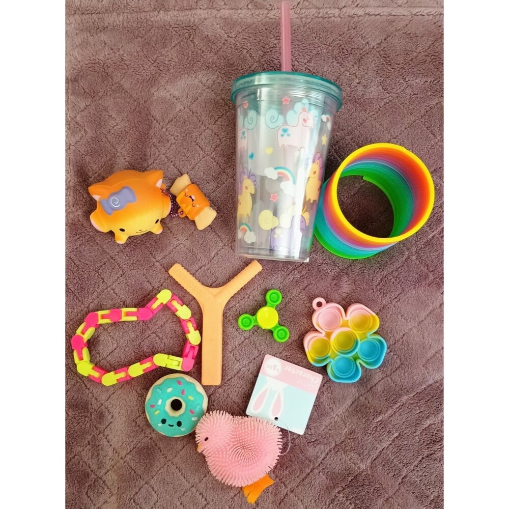 Mixed Fidget Toy Lot Pop It Slinky Spinner Squishy Chain Tumbler Keychain Kids
